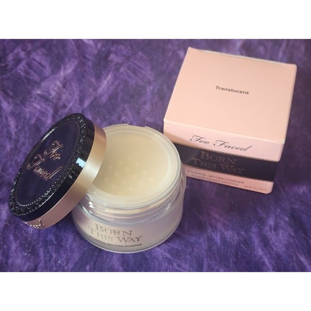 Too Faced Born This Way Ethereal Loose Face Setting Powder Shade Translucent 17g
